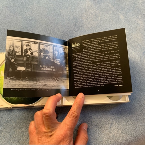 The Beatles Anthology 1 Vintage 1995,Apple Corps, 2 Disc set - Picture 9 of 10